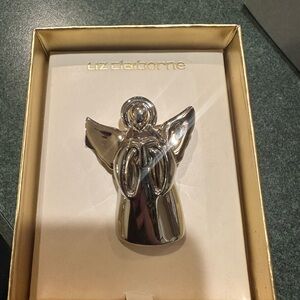 Angel Pin